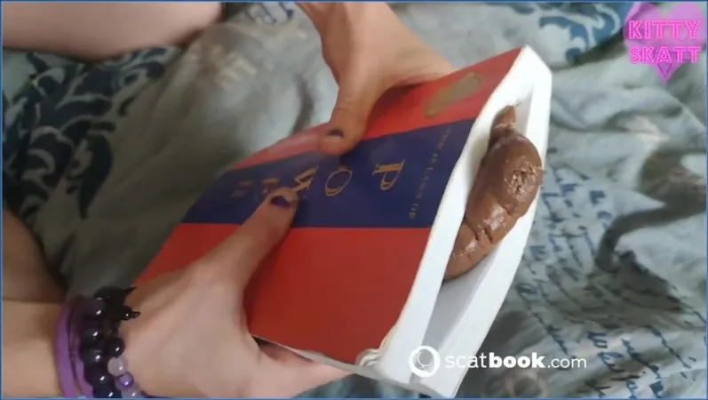Kitty Skatt - The Book Critic, Solo & Smearing - scat porn video at ScatPuke.com