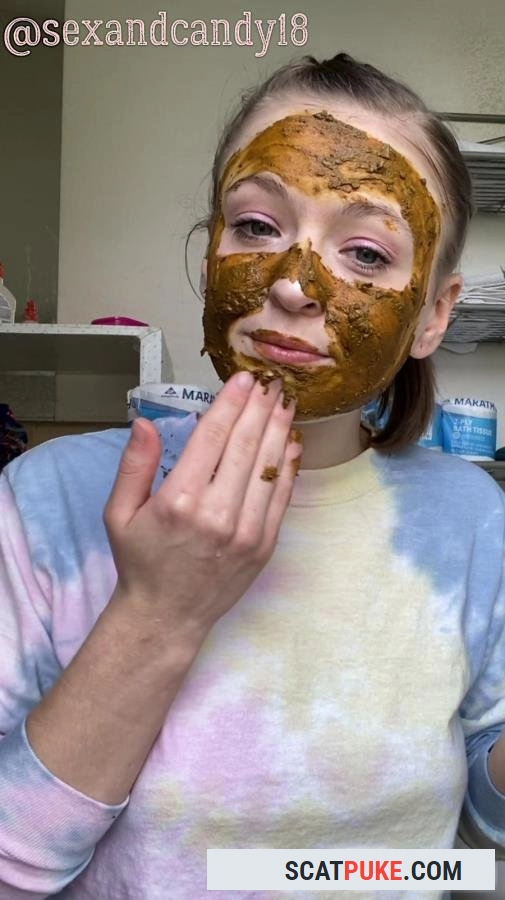 sexandcandy18 - Teen’s first diaper fill + face mask! - UltraHD 2K  [1.06 GB]