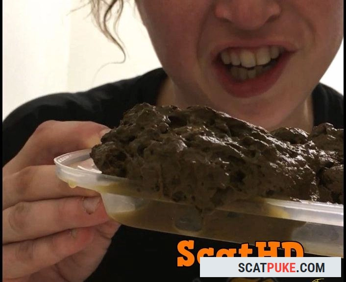 TinaAmazon - Awesome Public Creamy Poop Tasting - Full HD 1080p  [760 MB]