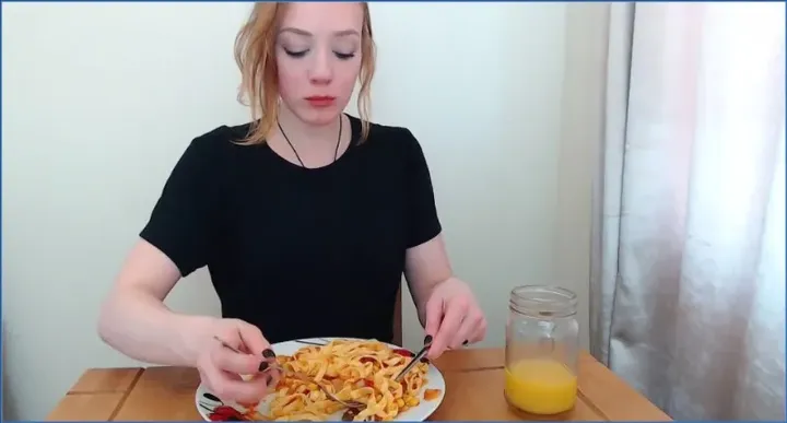 Spankmepink in Dine and Dump - Shitting, Pissing, Enema - scat porn video at ScatPuke.com