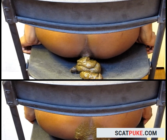 CosmicScat - Nasty Poo on Black Chair - Full HD 1080p  [436 MB]