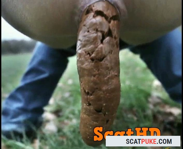 ScatLilSecret - Solo Poop No. 3 - Full HD 1080p  [100 MB]