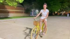 PeachyPoppy - Pissing While Riding My Bike - Full HD 1080p  [893.6 MB]