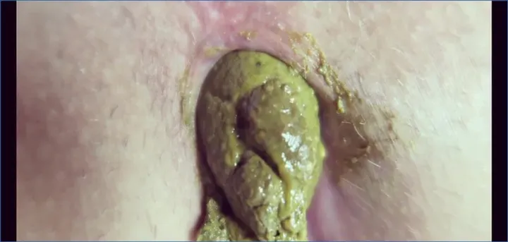 Love Rachelle - SUPER High-Detailed Shitting, Feeding CLOSE Up 4K 2160p - scat porn video at ScatPuke.com