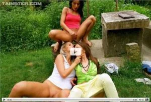 Mia Angel and Donna Joe - Casual Golden Shower Encounters - Full HD 1080p  [1.48 GB]
