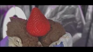 Shit Strawberries - FullHD 1080p [1.15 GB]