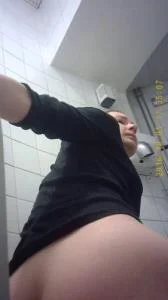 hidden camera in the women's toilet of the institute - SiteRip  [2.77 GB]