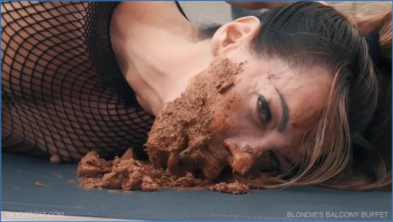 Art of Scat - BLONDIE'S BALCONY BUFFET (Scat Pervert Girls) - scat porn video at ScatPuke.com