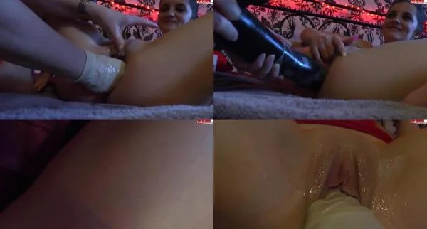 18 jähriger Teenygöre den Arsch gefistet mit SWEETASSANGEL - HD 720p  [61.86 MB]