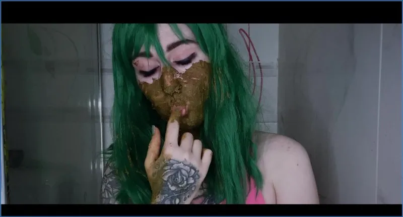SweetBettyParlour - Solo, Shitting, Smearing, Shit Eating! - scat porn video at ScatPuke.com