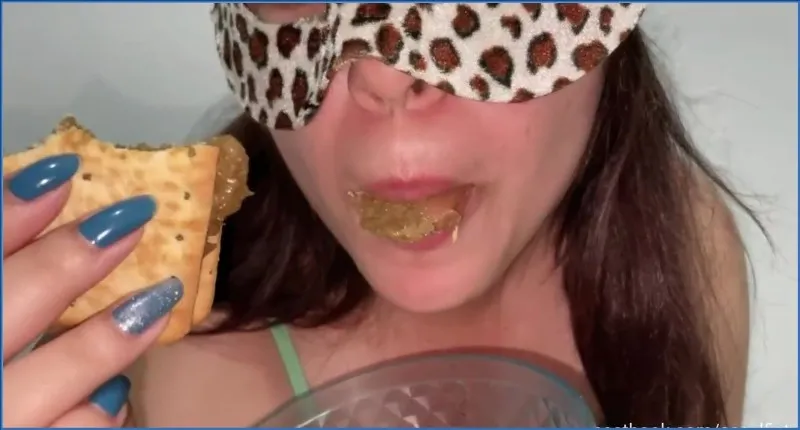 Lanche da tarde with Casal Fist, Anal & Fisting uproar! - scat porn video at ScatPuke.com