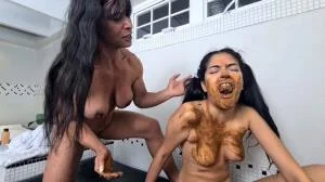 XXL Milf Muscle Girl VS 18 Years Old Sweet And Skinny Babe - FullHD 1080p [1.43 GB]