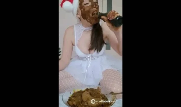 Santa's New Year's Gift (with 15 loads of shit) - HD 720p  [395.68 MB]