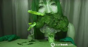 I am the Green Giant - HD 720p  [223.96 MB]