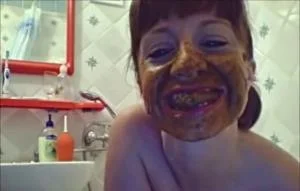 Me In Bathtube Full Of Poo And Pee - SD [Santara Scat  
] Pooping , Solo