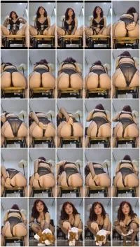 Scat En Mi Toilet Favorito - UltraHD 2K [Domina Marbella  
] Domination, Spain  - :ScatPuke