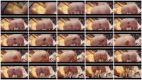 Mia's Butt [Mia Skye aka MiaRoxxx  
] Solo, Pooping  - :ScatPuke