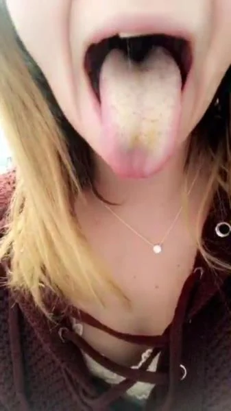 Licking My Butt Plug Clean 3 - SD [501 KiB]