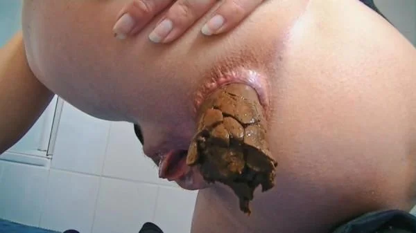Fingering The Huge One Out - HD 720p [Mia Skye aka MiaRoxxx] Germany, Dirty Anal