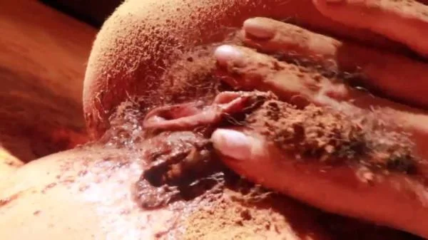 Cocoa Powdered - HD 1080p [Sabrina Dacos] Defecation, Solo