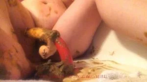 Hotwife Allura Plays With Poop And Makes a Mess - FullHD 1080p [Allura] Amateur, Scat