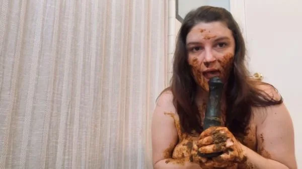 Dildos Panties And Shit - FullHD 1080p [Layla Lee] Amateur, Defecation