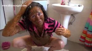 Hair Coloring - HD 720p [DirtyScatGirl] Milf, Czech