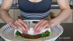 Wrap Prep [HD 720p] Solo, Defecation