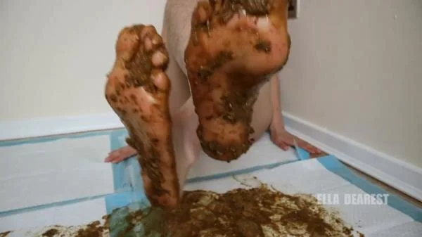 Barefoot Poop Trampling [HD 720p] Solo, Defecation