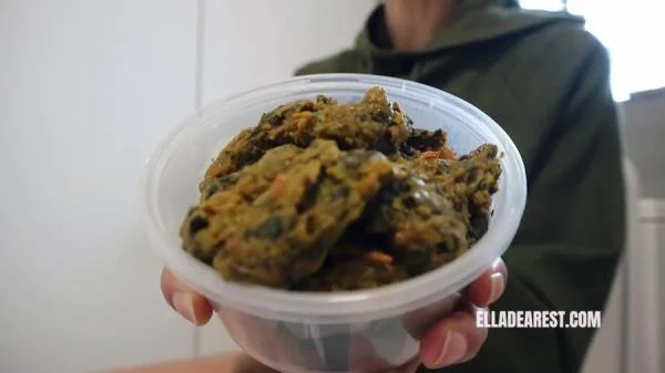 VEGGIE DELIGHT [HD 720p] Solo, Defecation