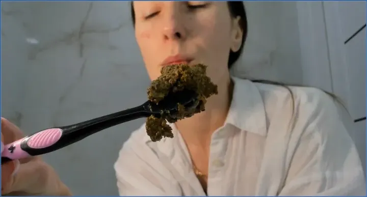 OksiLove - Let's brush my teeth with poop paste - scat porn video at ScatPuke.com