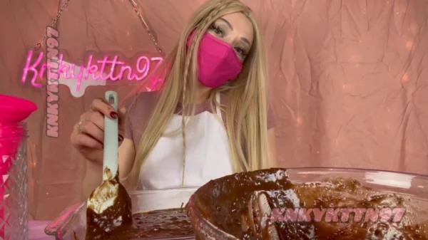 Kinky Bakery [HD 720p] Dildo, Scat