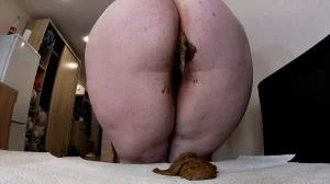 Chubby Bonya Fart And Shit [FullHD 1080p] Solo, BBW