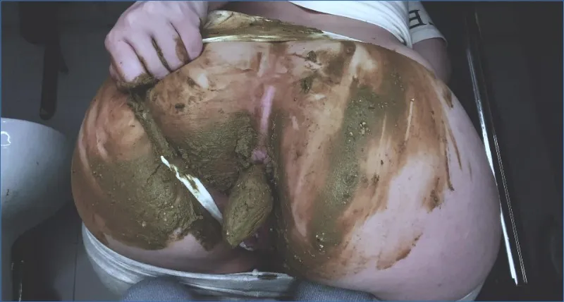 SweetBettyParlour - Dark Scat Fetish Huh, Shitting, Solo - scat porn video at ScatPuke.com