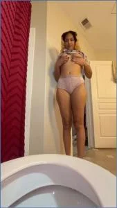 Miss Raines 2025 Anal and Scat Material from USA [HD 720p]  Miss Raines